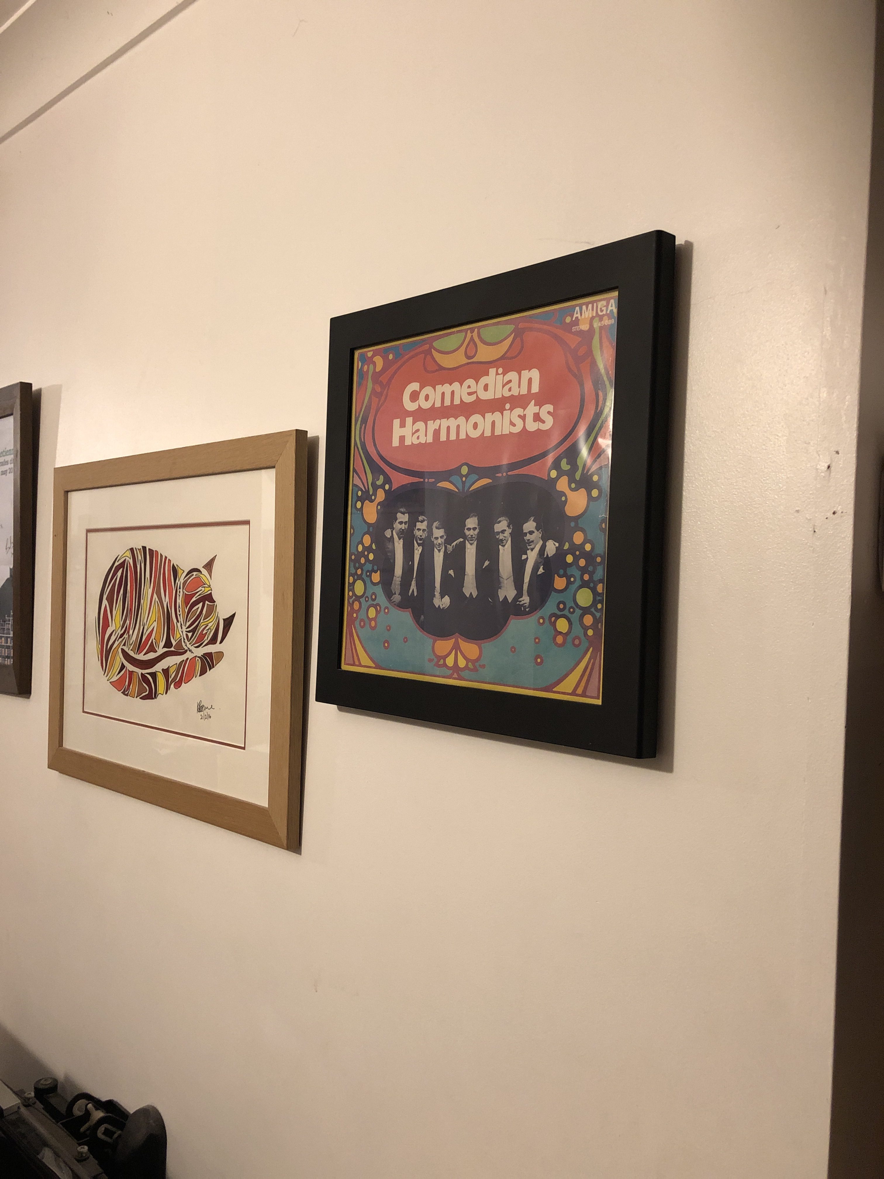 Comedian Harmonists LP on wall