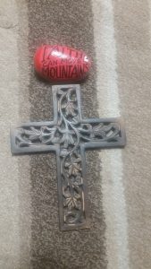 Cross and gravel stone